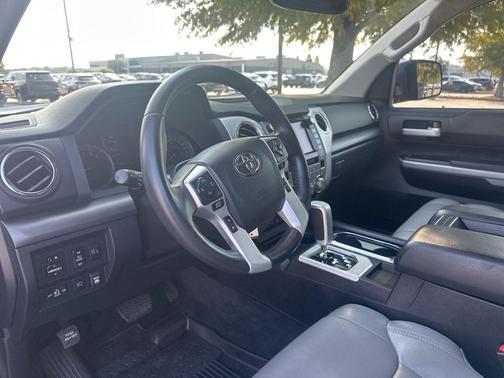 2020 Toyota Tundra SR5