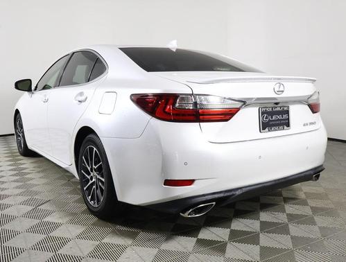 2017 Lexus ES 350 Base