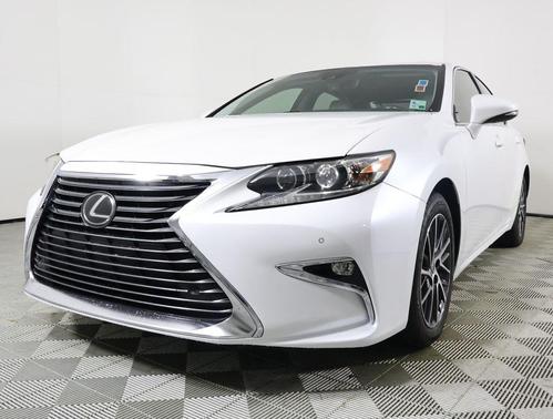 2017 Lexus ES 350 Base