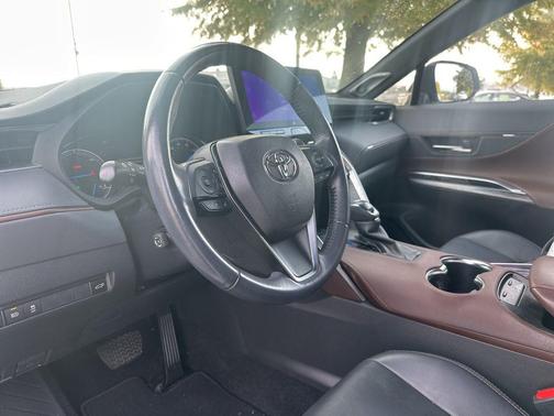 2023 Toyota Venza XLE