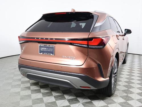 2024 Lexus RX 450h+ Luxury