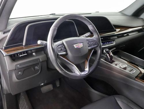 2022 Cadillac Escalade Luxury