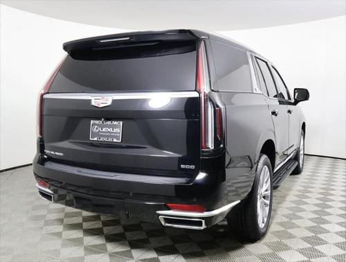2022 Cadillac Escalade Luxury