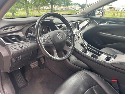 2017 Buick LaCrosse Essence