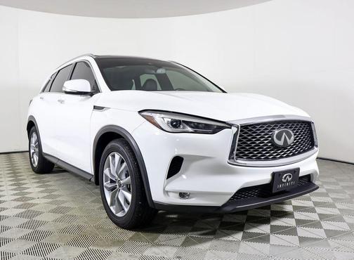 2021 INFINITI QX50 LUXE