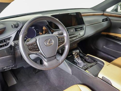 2025 Lexus ES 350 Base