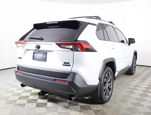 2024 Toyota RAV4 Hybrid XLE Premium