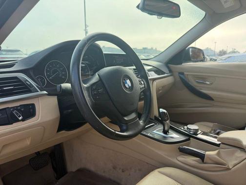 2016 BMW 320 i