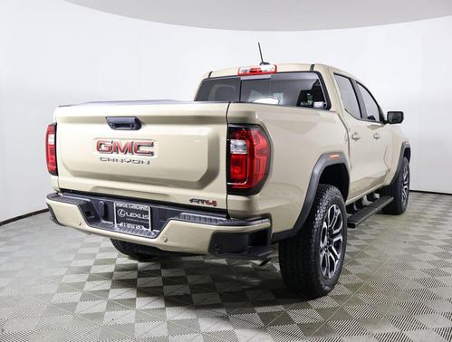 2024 GMC Canyon AT4