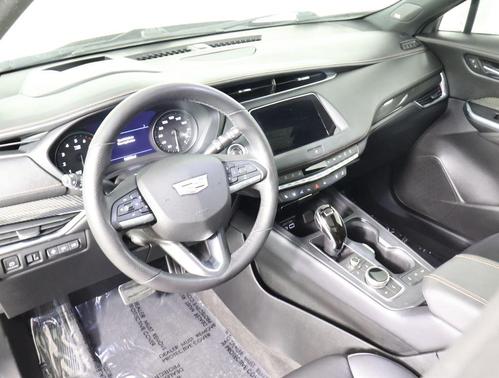 2020 Cadillac XT4 Sport