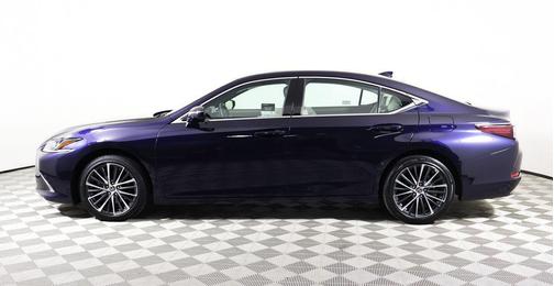 2025 Lexus ES 350 Base