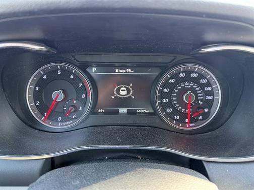 2020 Genesis G70 2.0T RWD