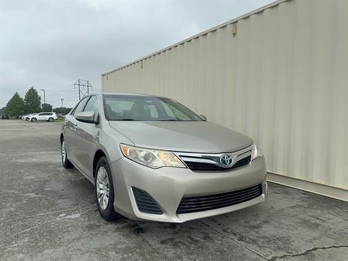 Creme Brulee Mica 2014 Toyota Camry Hybrid LE