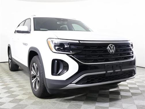 2025 Volkswagen Atlas Cross Sport 2.0T SE