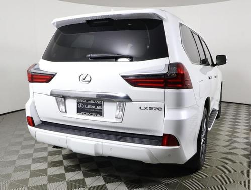 2016 Lexus LX 570 Base
