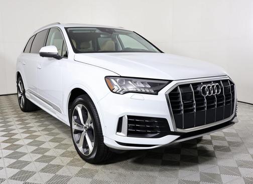 2023 Audi Q7 55 Prestige