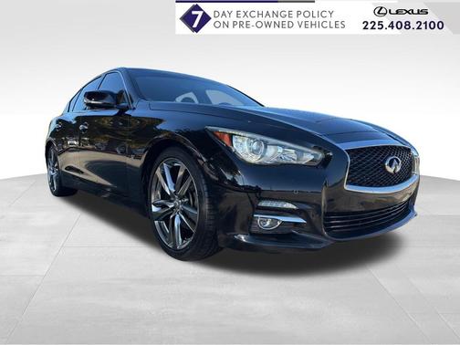 2015 INFINITI Q50 Premium