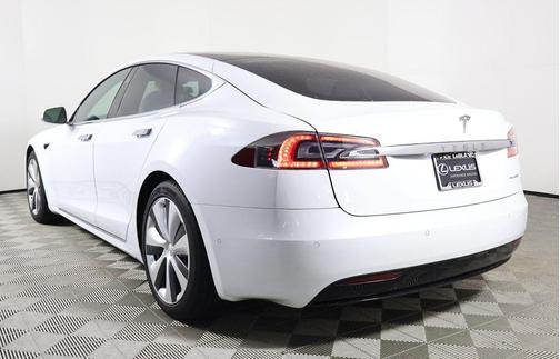 2021 Tesla Model S Long Range
