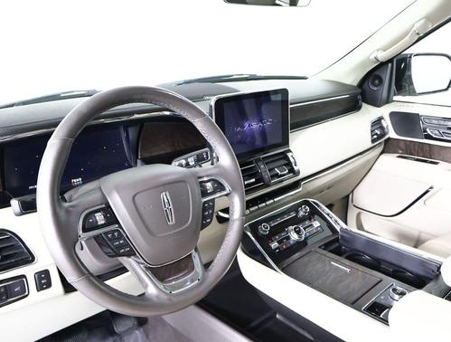 2018 Lincoln Navigator Select