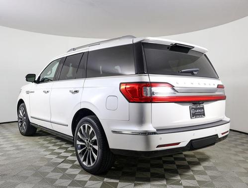 2018 Lincoln Navigator Select