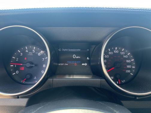 2017 Ford Shelby GT350 Base
