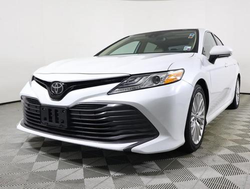 2019 Toyota Camry XLE