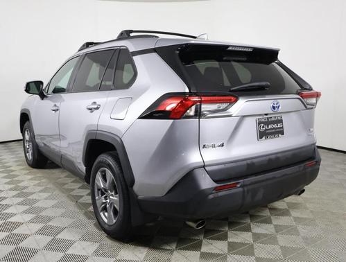 2023 Toyota RAV4 Hybrid XLE