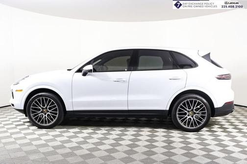 2023 Porsche Cayenne Platinum Edition