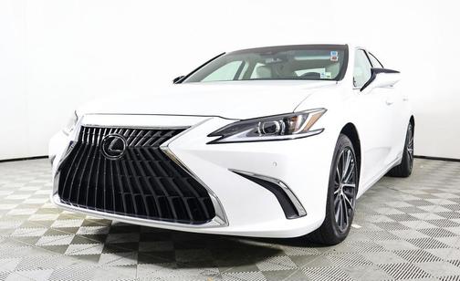 2025 Lexus ES 350 Base