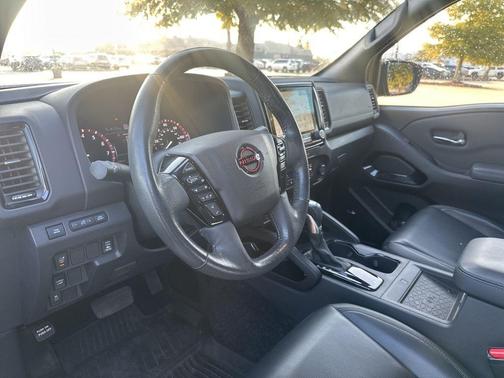 2022 Nissan Frontier PRO-X