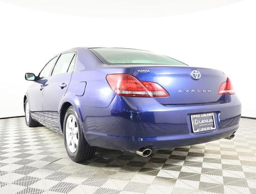 2008 Toyota Avalon XL
