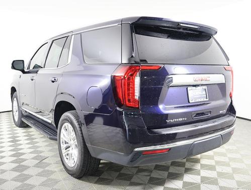 2022 GMC Yukon SLT