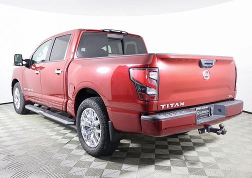 2020 Nissan Titan SL