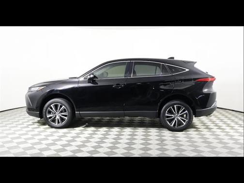 2022 Toyota Venza LE