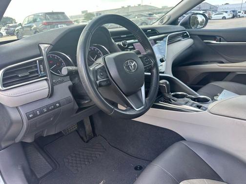 2018 Toyota Camry XLE