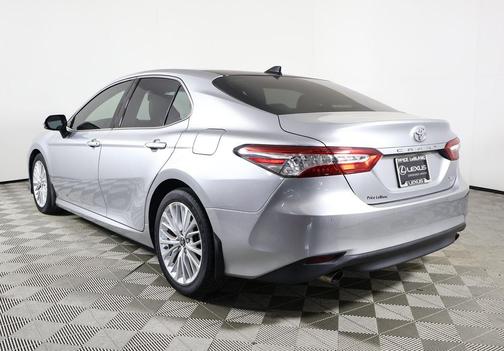 2018 Toyota Camry XLE