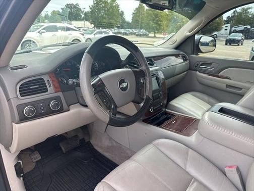 2008 Chevrolet Suburban 1500 LTZ