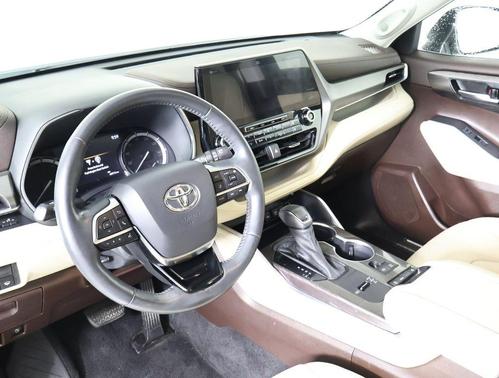 2021 Toyota Highlander Limited