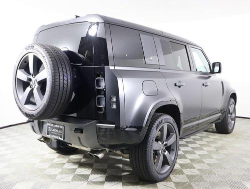 2024 Land Rover Defender 110 P525 Carpathian Edition