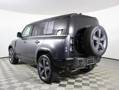 2024 Land Rover Defender 110 P525 Carpathian Edition