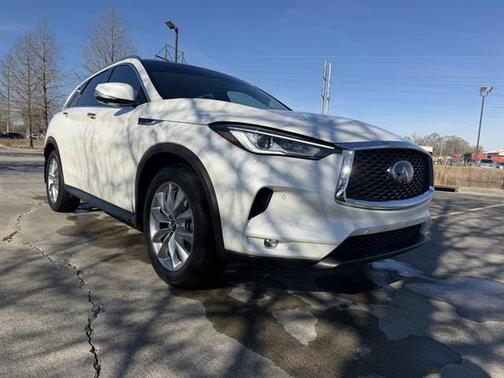 2022 INFINITI QX50 ESSENTIAL