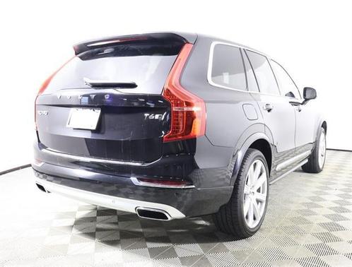 2018 Volvo XC90 T6 Inscription