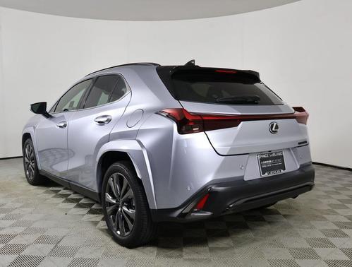 2025 Lexus UX 300h Base