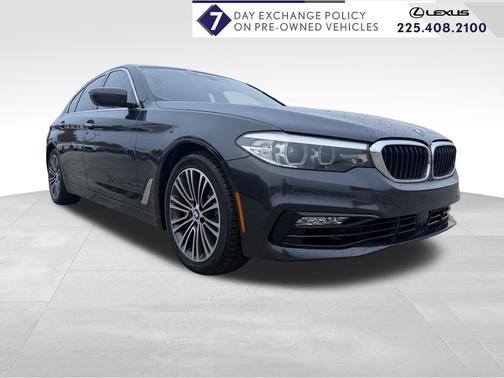 2018 BMW 530 530i