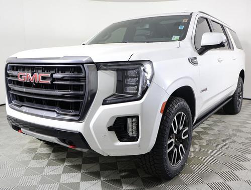 2021 GMC Yukon XL 4WD AT4