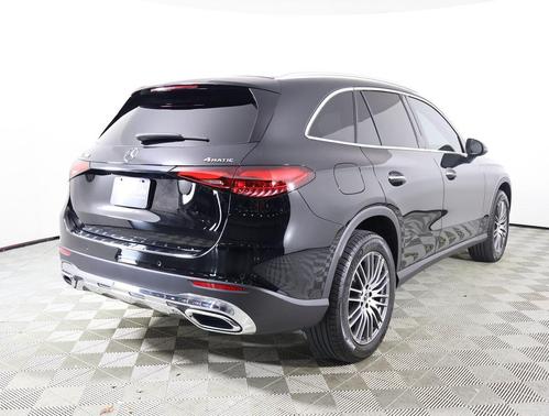 2025 Mercedes-Benz GLC 300 4MATIC