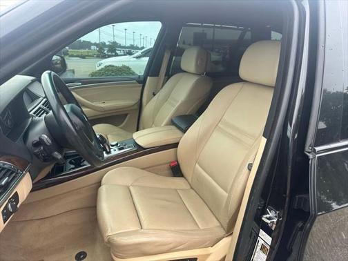 2008 BMW X5 4.8i
