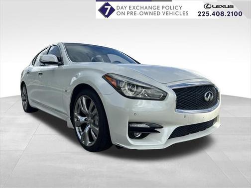2018 INFINITI Q70 3.7 LUXE