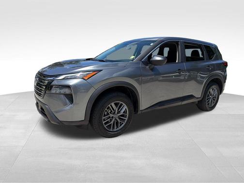 Gun Metallic 2024 Nissan Rogue S