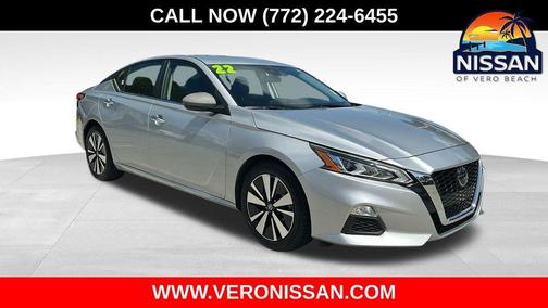 2022 Nissan Altima 2.5 SV